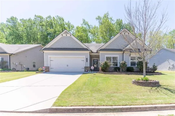 $409,000 | 1079 Kingswood Way, Hoschton, GA 30548