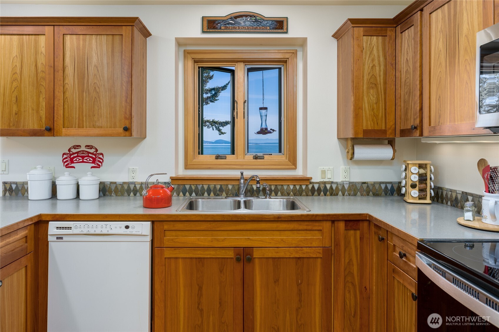 403 Eliza Road Lopez Island, WA 98261 - Photo 10 of 33