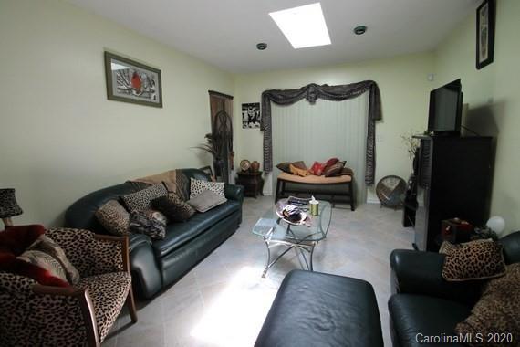 980 South Anderson Road, Unit B Rock Hill, SC 29730 - Photo 3 of 7