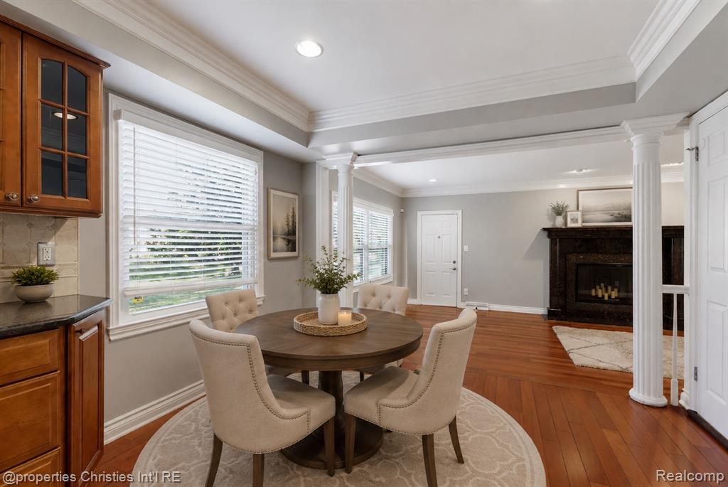29042 Raleigh Road Farmington Hills, MI 48336 - Photo 14 of 37 Gallery Image 14