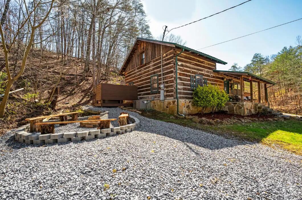 1267 Rule Hollow Road Sevierville, TN 37876 - Photo 46 of 48 Gallery Image 46