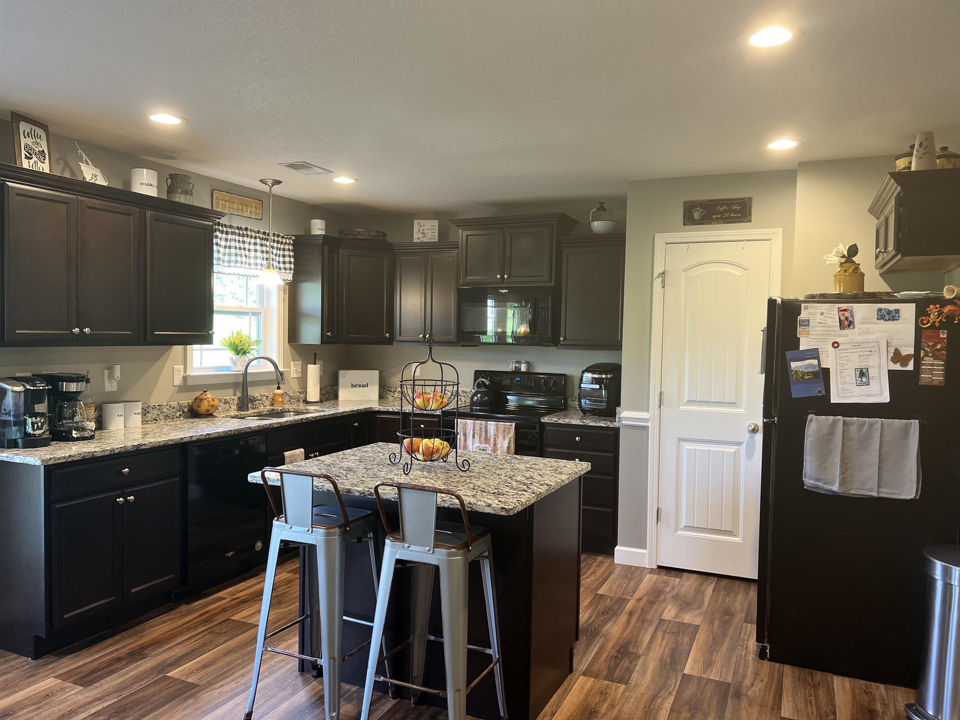 335 Bryant Road Inman, SC 29349 - Photo 5 of 23