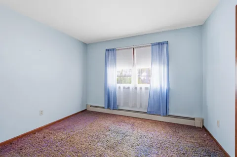 $329,000 | 11 Thompson Avenue, Hooksett, NH 03106