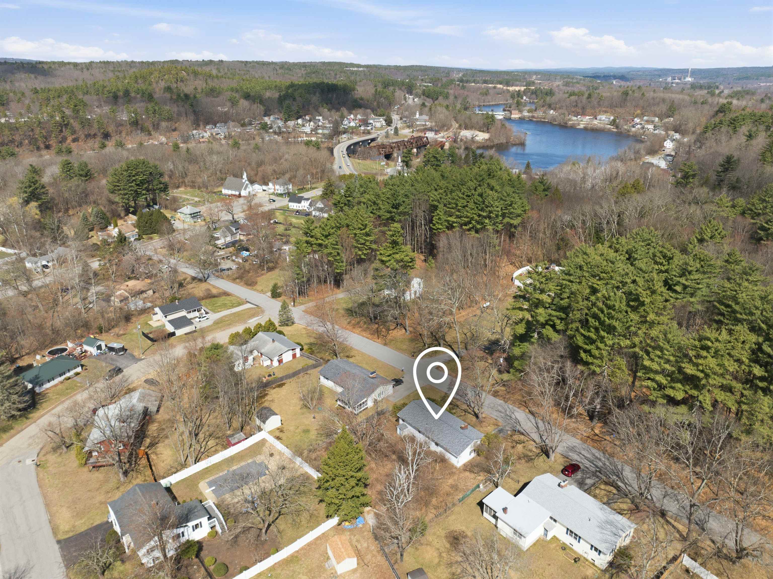 11 Thompson Avenue Hooksett, NH 03106 - Photo 28 of 38