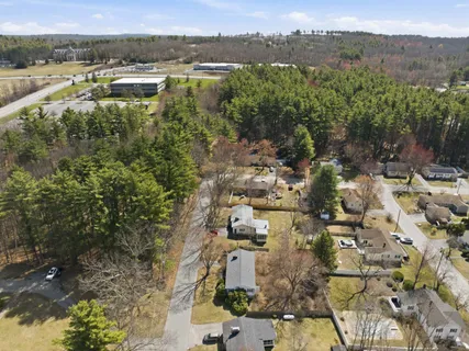 $329,000 | 11 Thompson Avenue, Hooksett, NH 03106