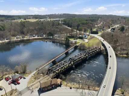 $329,000 | 11 Thompson Avenue, Hooksett, NH 03106