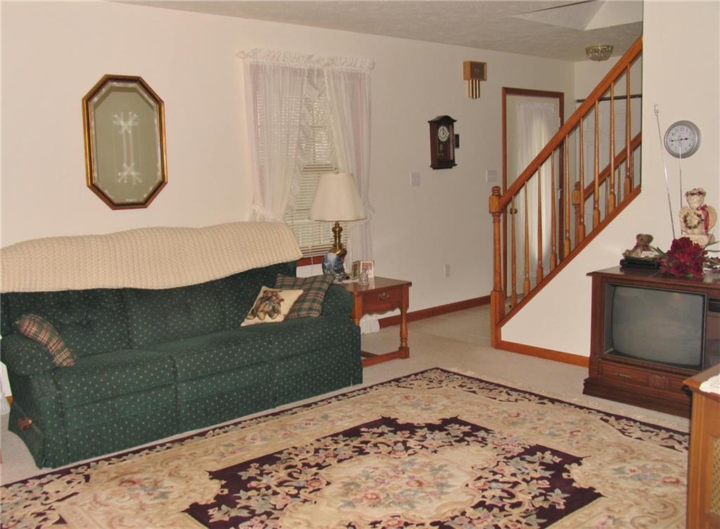 92 Jacobs Road McDonald, PA 15057 - Photo 4 of 23 Gallery Image 4