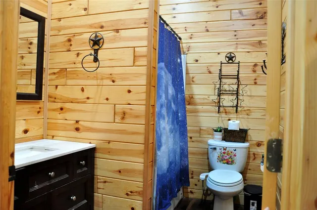 $425,000 | 2510 County Road 2403, Canton, TX 75103