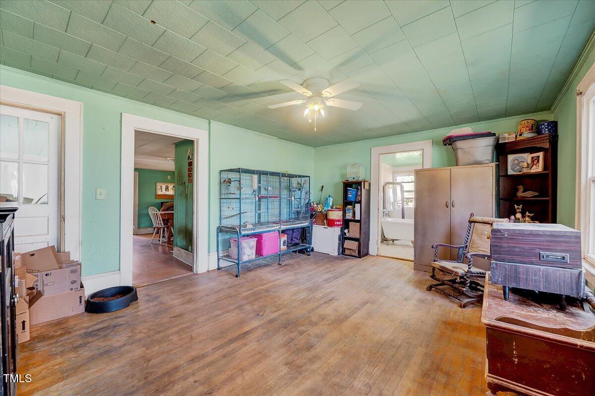 290 Collie Road Castalia, NC 27816 - Photo 4 of 61 a view of an entryway with workspace