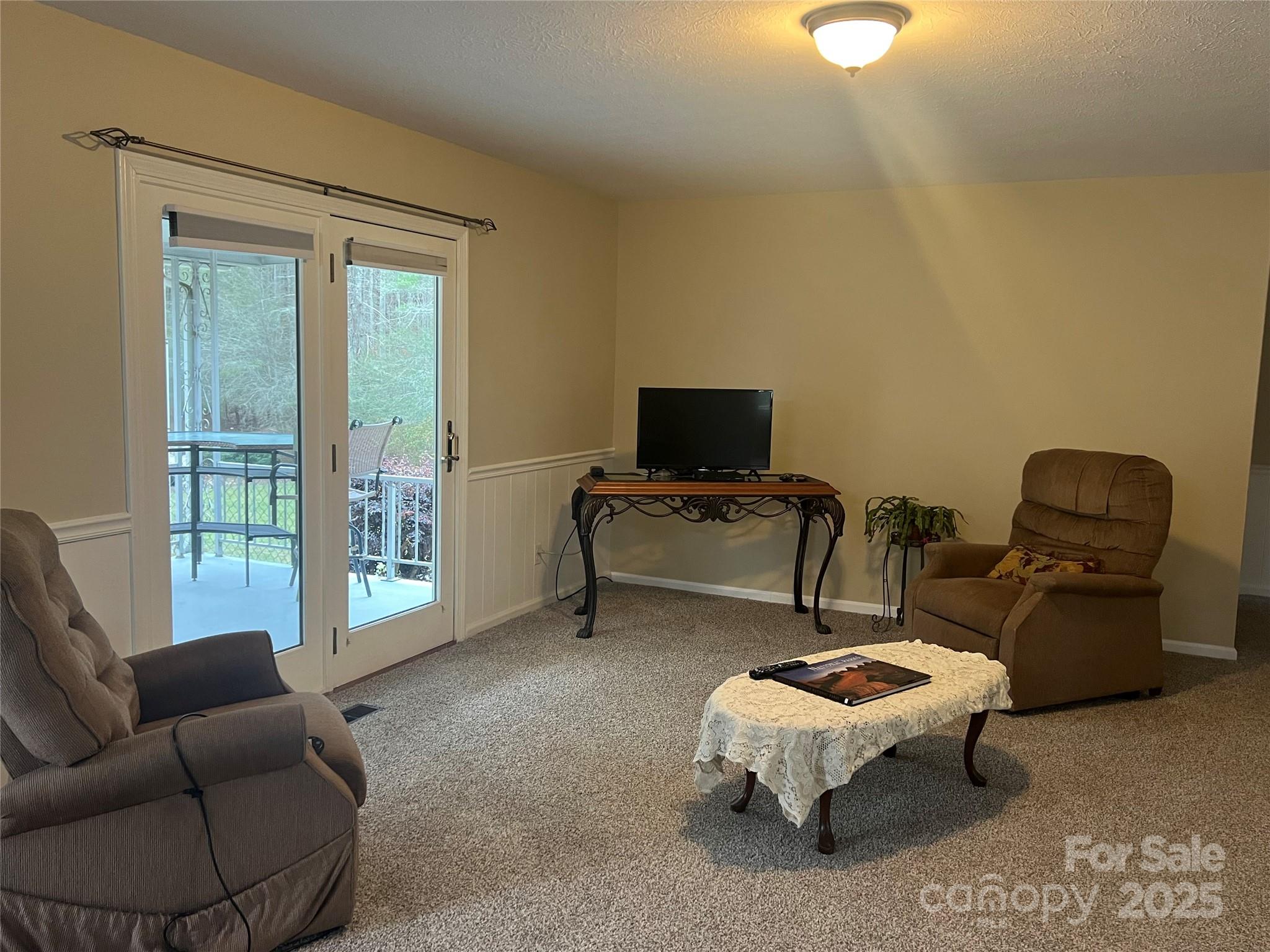 3870 Kanuga Road Hendersonville, NC 28739 - Photo 16 of 35 Gallery Image 16