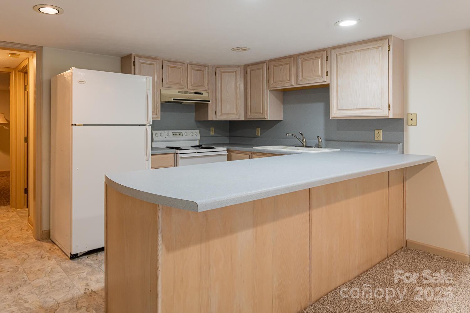 3870 Kanuga Road Hendersonville, NC 28739 - Photo 23 of 35 Gallery Image 23