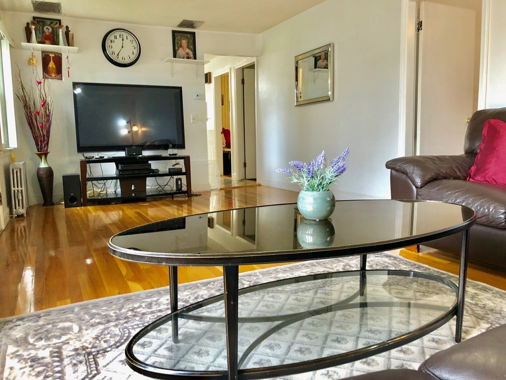 2 Columbine Road Worcester, MA 01609 - Photo 4 of 19 Gallery Image 4