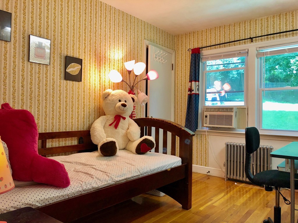 2 Columbine Road Worcester, MA 01609 - Photo 8 of 19 Gallery Image 8