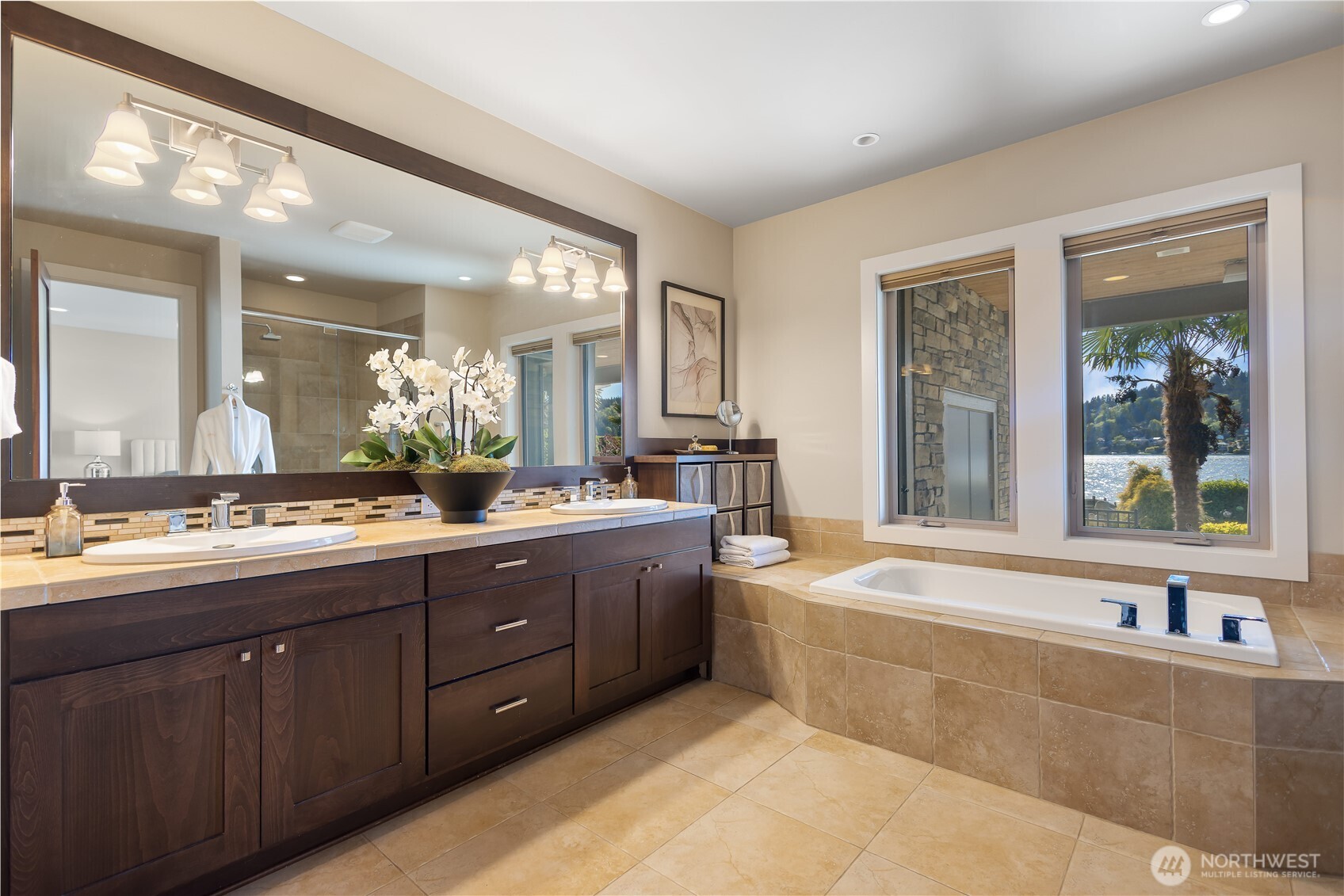 4255 Williams Avenue North Renton, WA 98056 - Photo 12 of 20