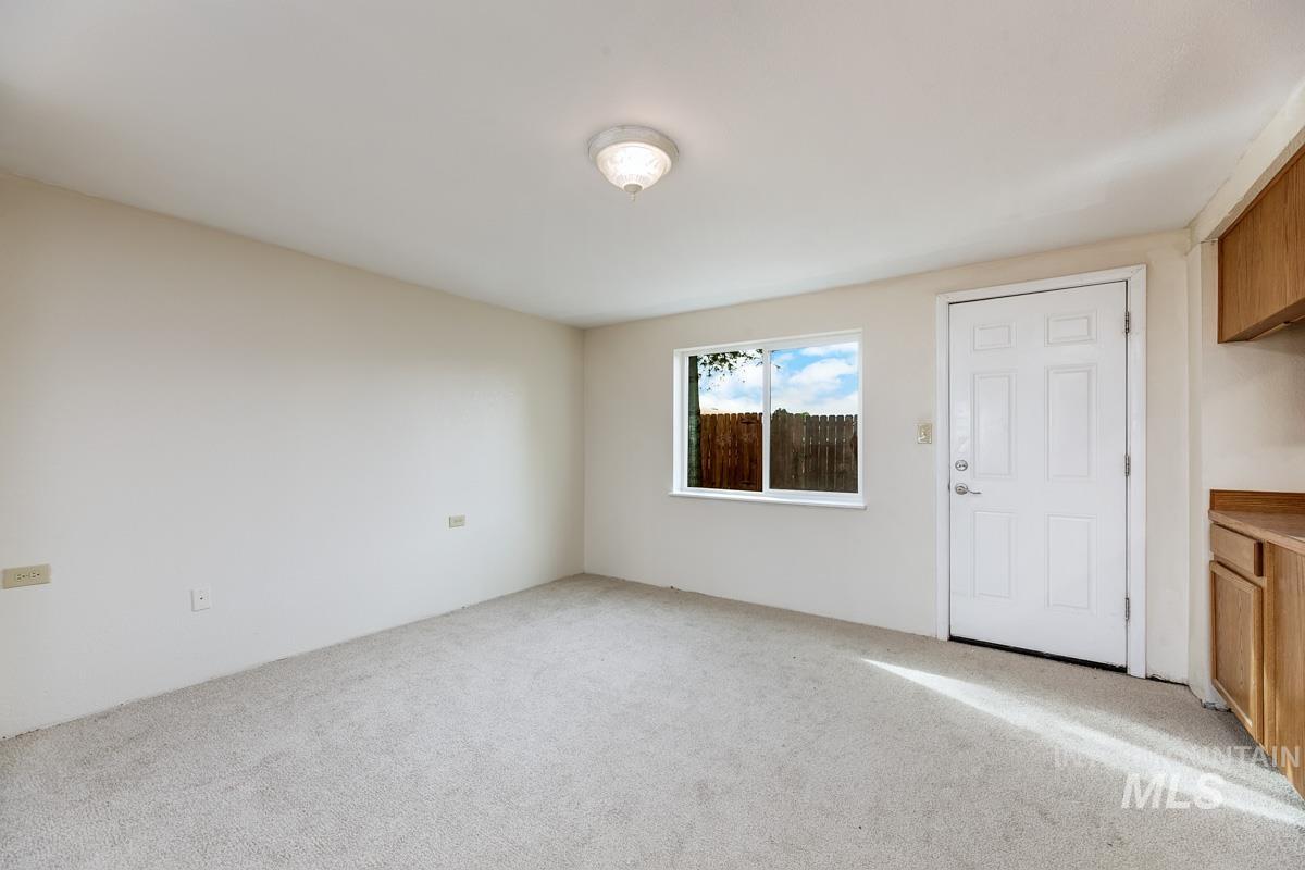 10131 Highway 44 Middleton, ID 83644 - Photo 12 of 42 Spare room featuring carpet floors