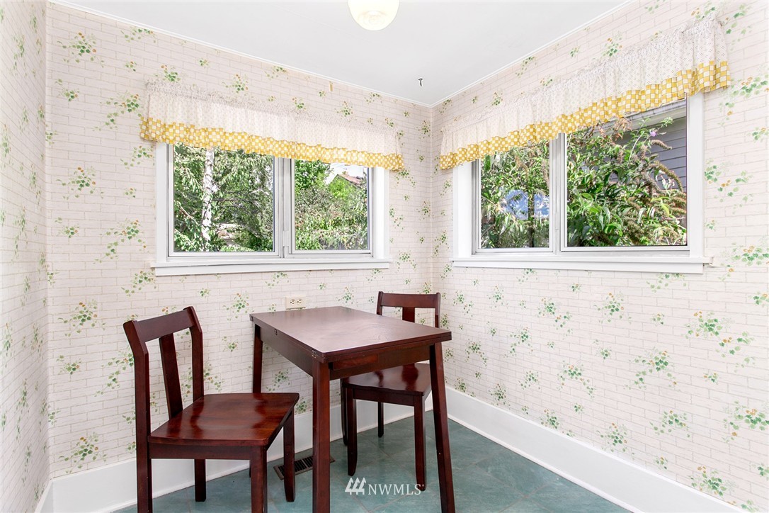 550 North 84th Street Seattle, WA 98103 - Photo 5 of 15 Gallery Image 5