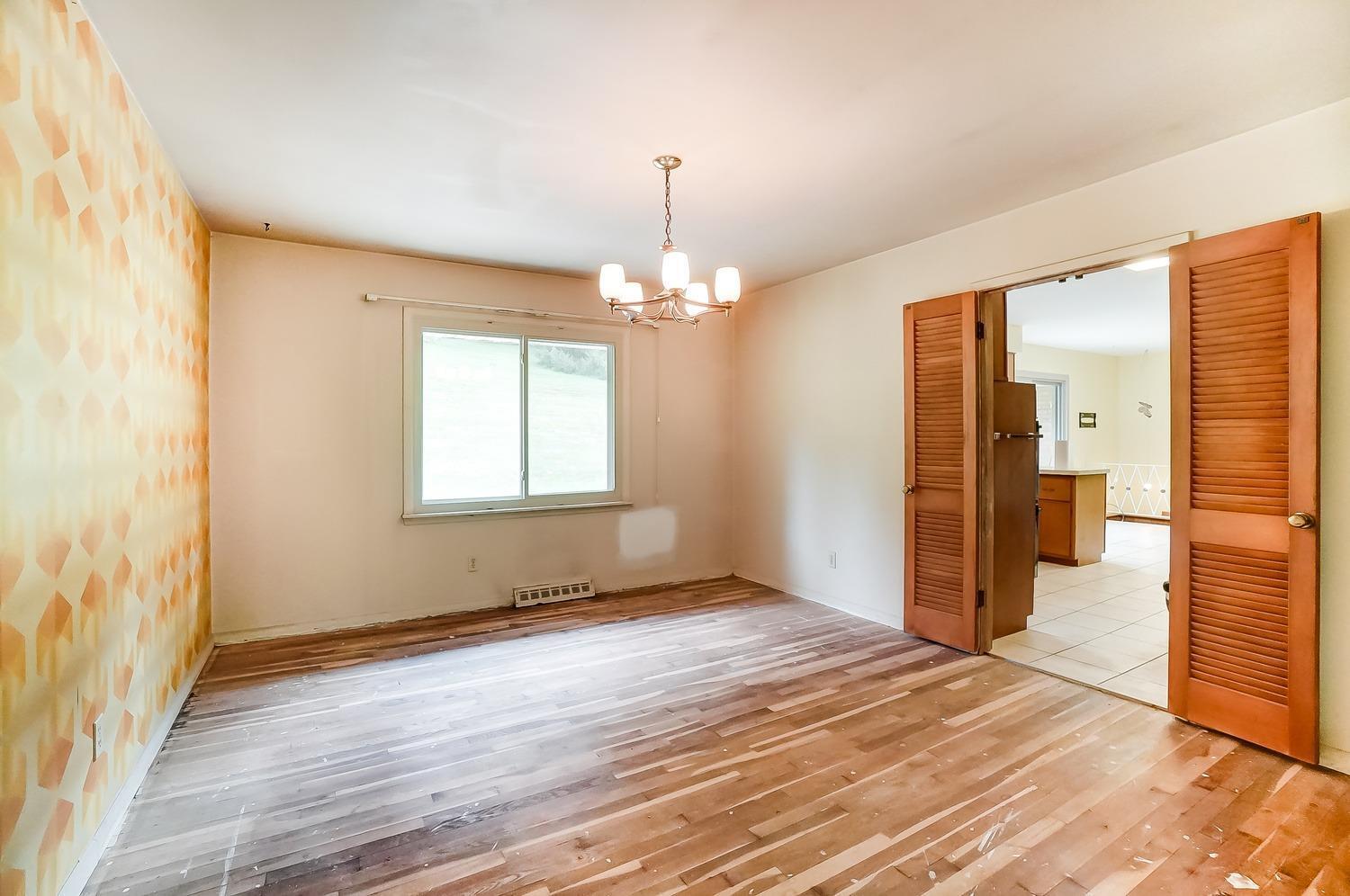 6009 Dunlap Road Cincinnati, OH 45252 - Photo 9 of 31 Gallery Image 9