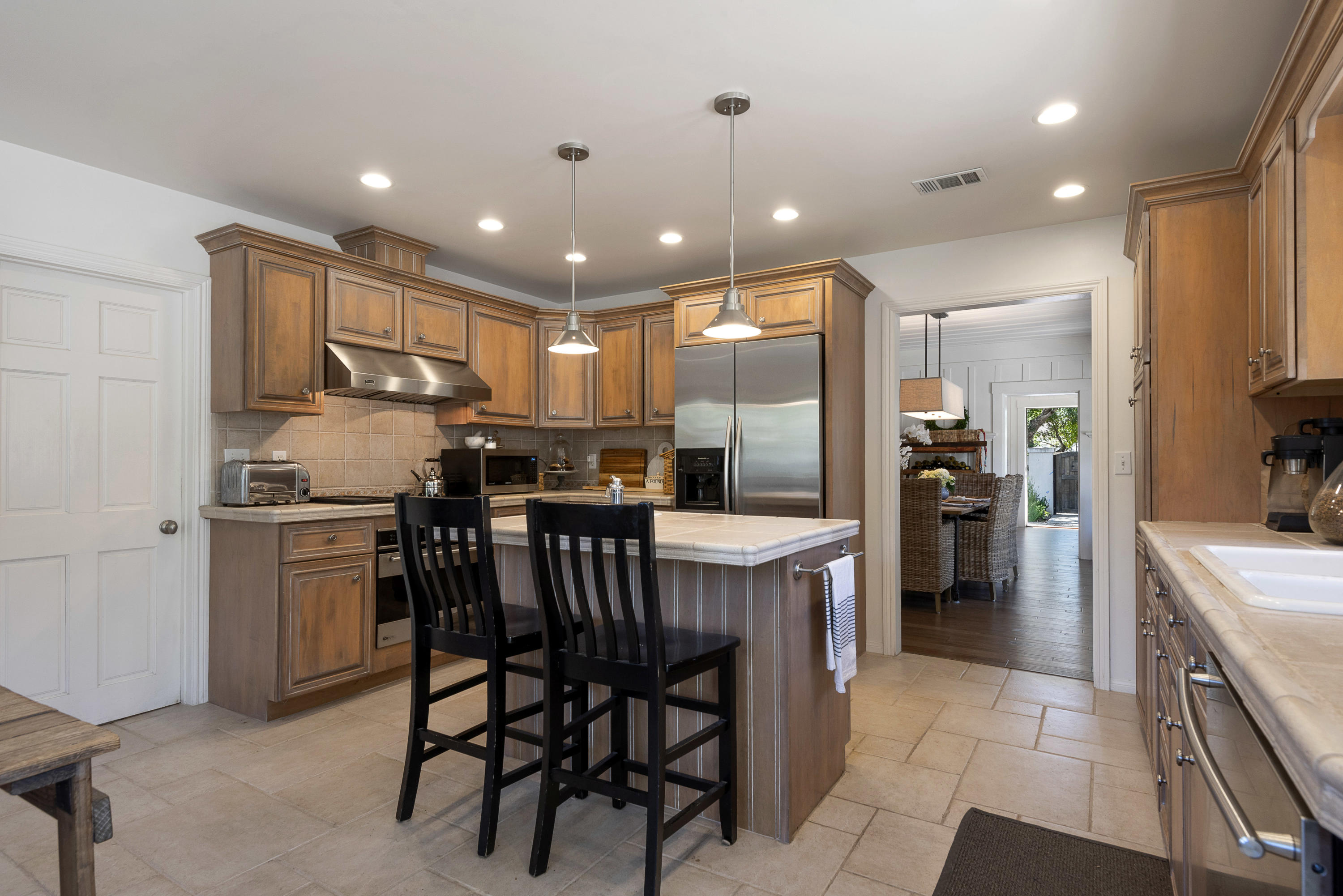 540 El Bosque Road Montecito, CA 93108 - Photo 6 of 18 DSC_7587