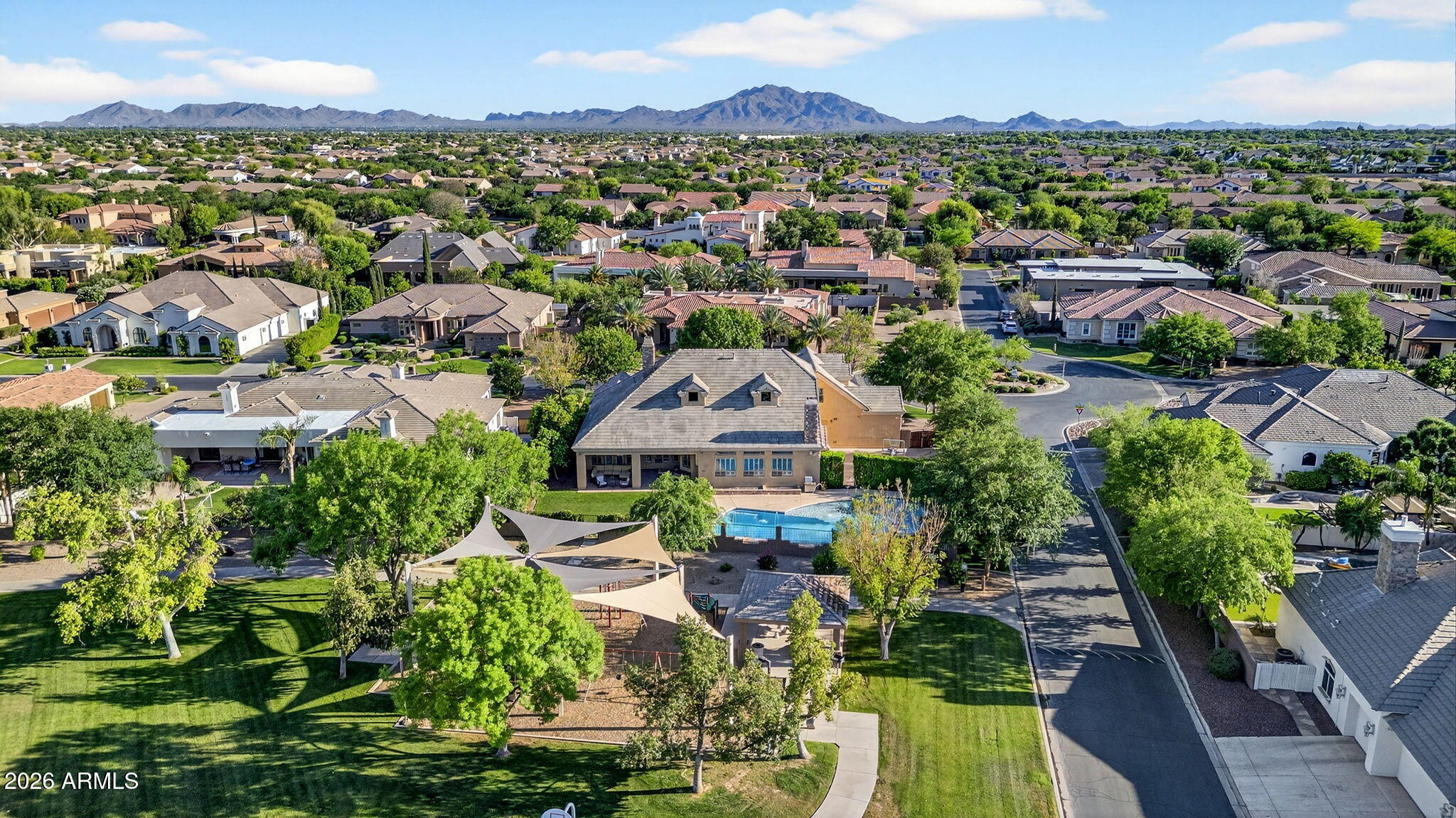 2918 East Waterman Way Gilbert, AZ 85297 - Photo 113 of 125 124-web-or-mls-013E Waterman Way