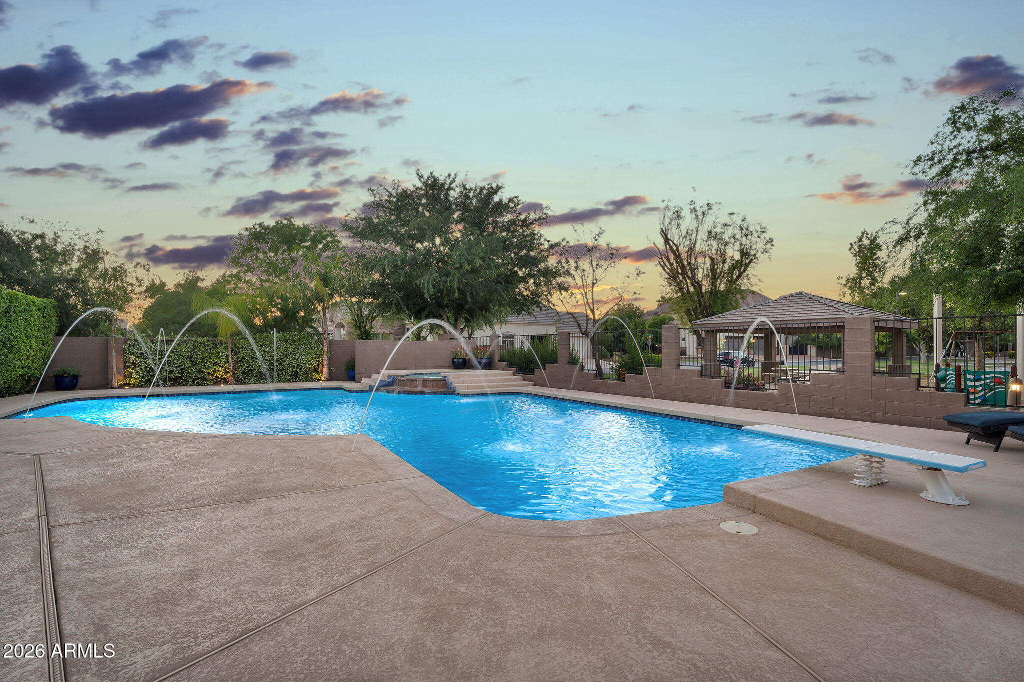 2918 East Waterman Way Gilbert, AZ 85297 - Photo 77 of 125 88-web-or-mls-2918 E Waterman Way-10