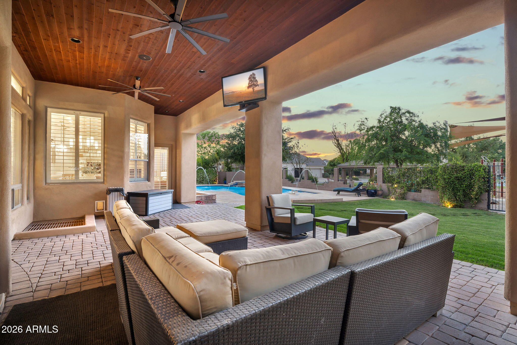 2918 East Waterman Way Gilbert, AZ 85297 - Photo 80 of 125 91-web-or-mls-2918 E Waterman Way-5