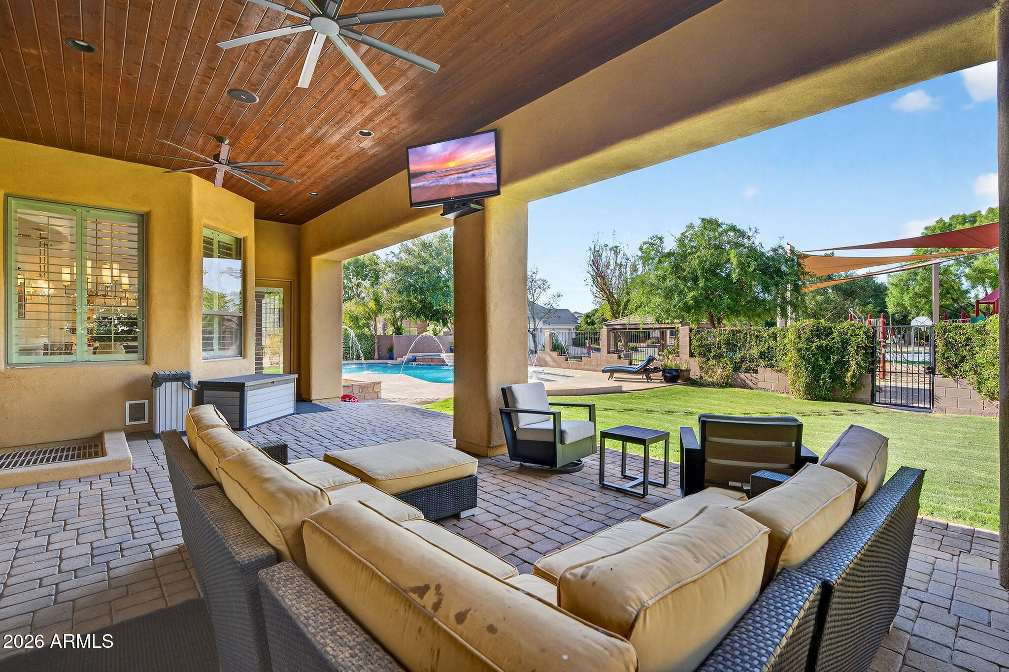 2918 East Waterman Way Gilbert, AZ 85297 - Photo 92 of 125 103-web-or-mls-098E Waterman Way