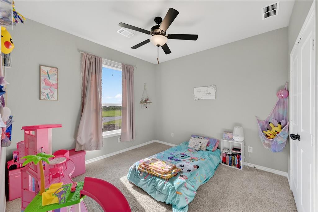 5130 Hillside Loop North Justin, TX 76247 - Photo 25 of 39