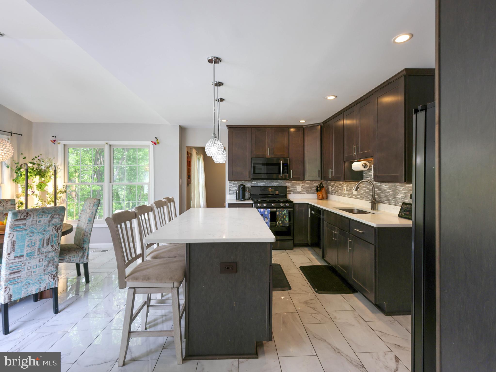 18500 Gingerbread Lane Gaithersburg, MD 20877 - Photo 18 of 56
