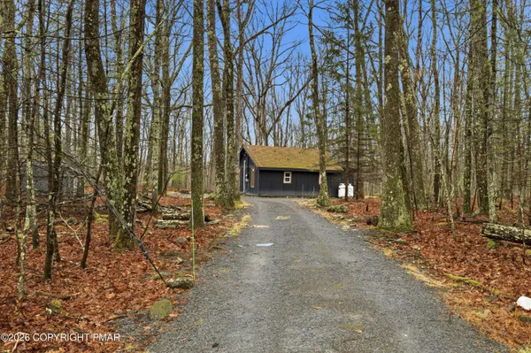 $329,900 | 1596 Highway 590, Hawley, PA 18428