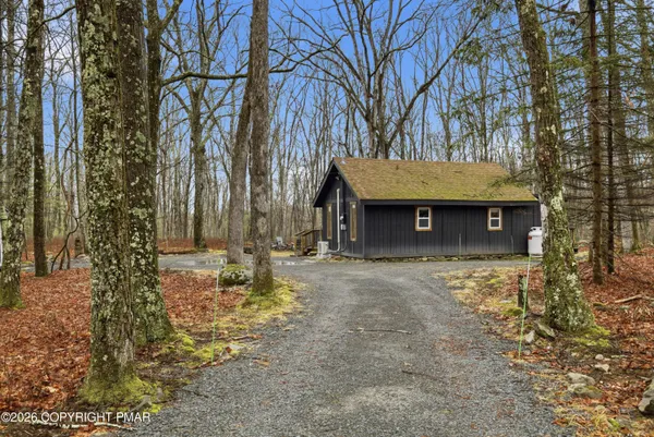 $329,900 | 1596 Highway 590, Hawley, PA 18428