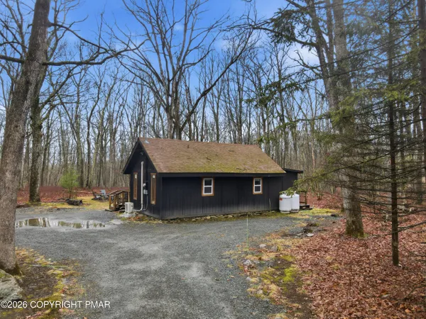 $329,900 | 1596 Highway 590, Hawley, PA 18428