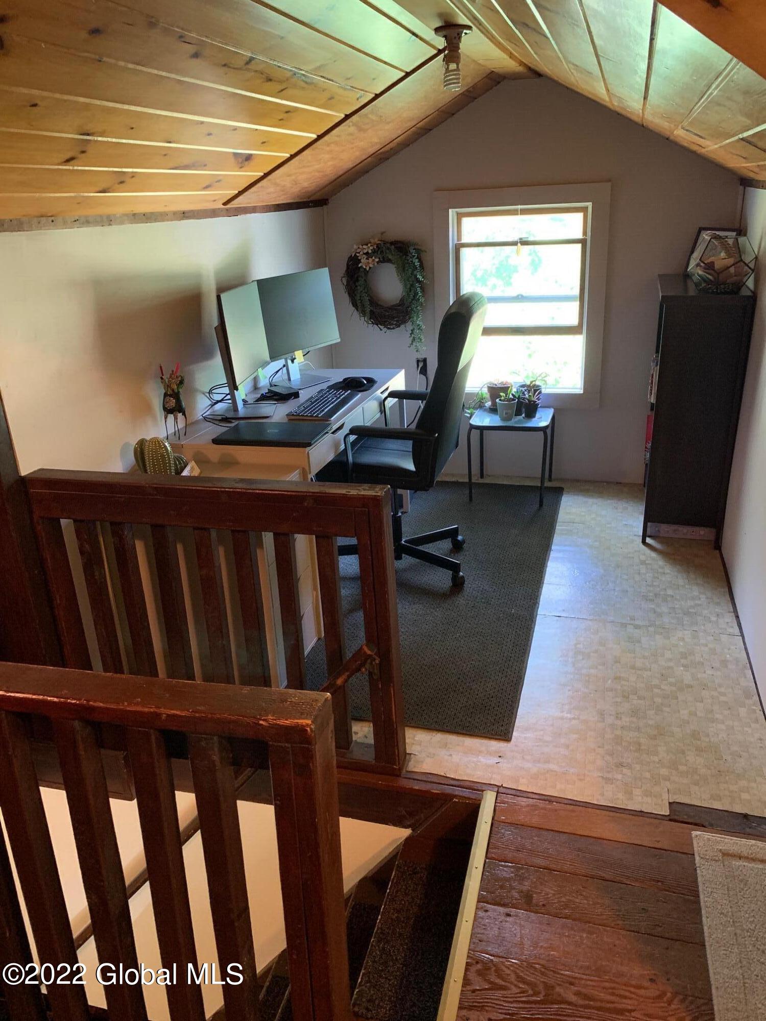 22 Hoosick Junction Road Hoosick Falls, NY 12090 - Photo 32 of 34 office loft