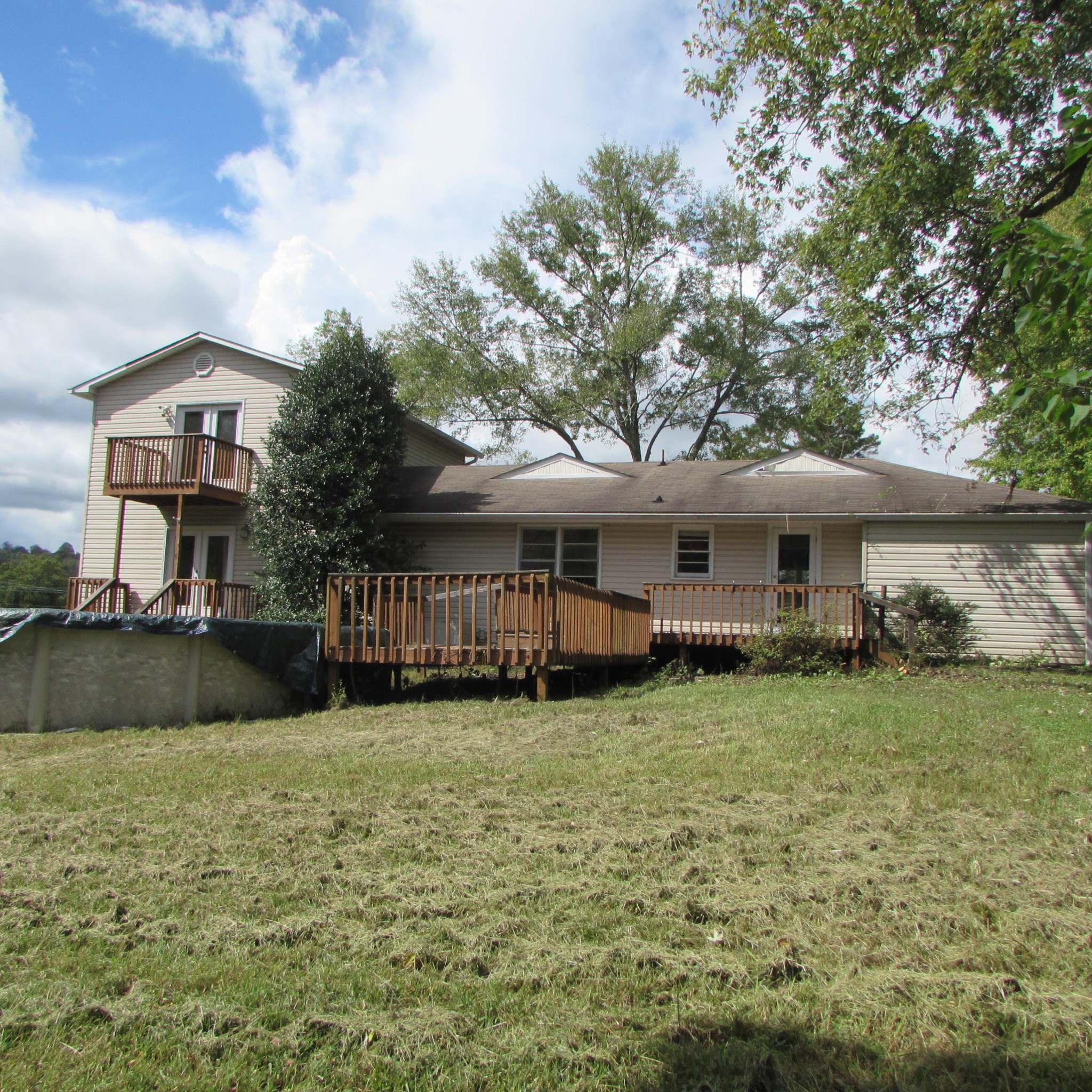 1017 Patton Ferry Road Kingston, TN 37763 - Photo 4 of 22 Gallery Image 4