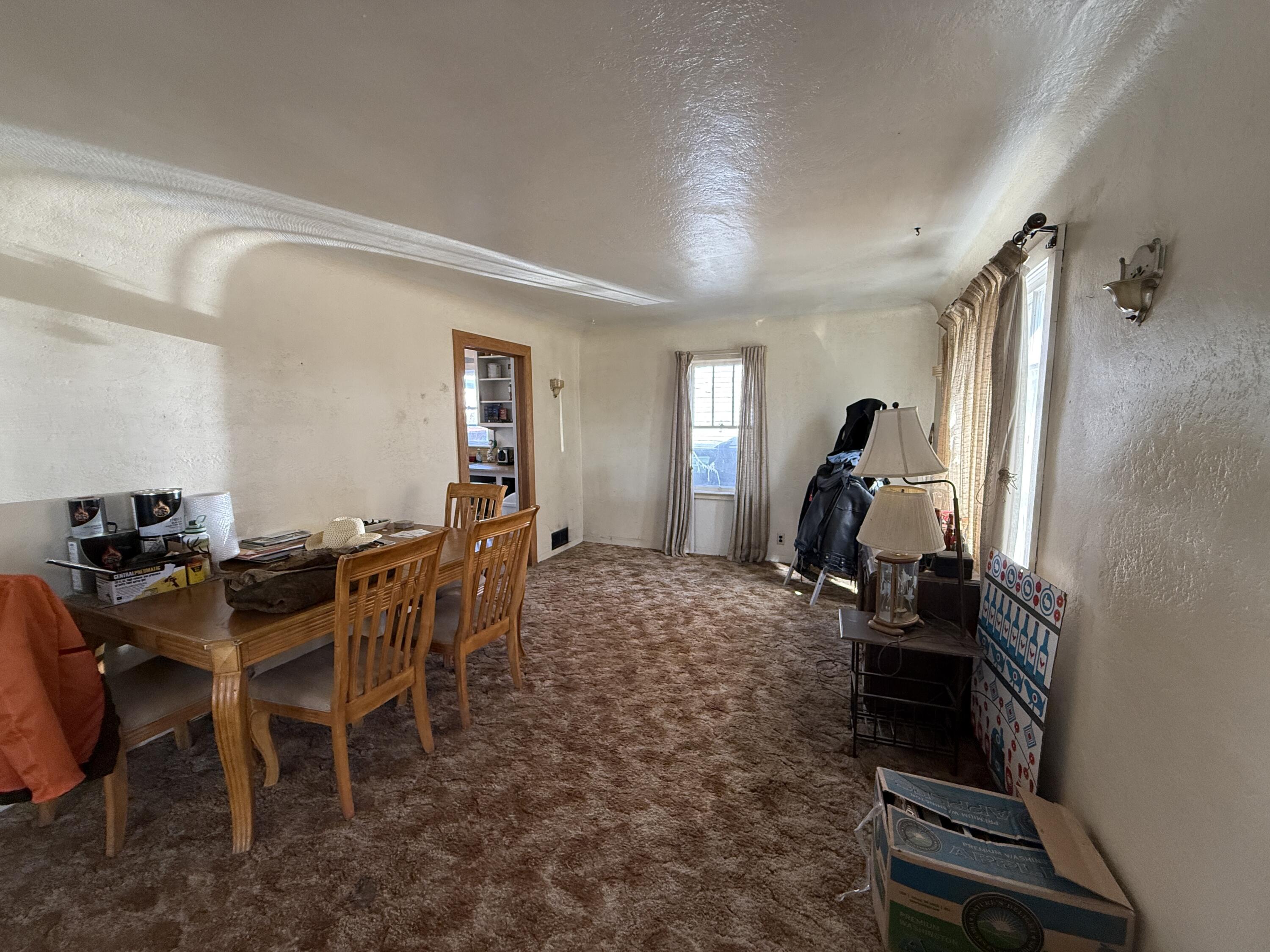 1740 Riverside Drive Klamath Falls, OR 97601 - Photo 7 of 30 07