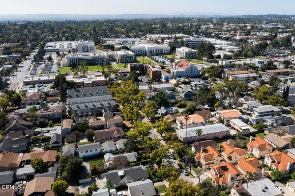 $620,000 | 170 North Sierra Bonita Avenue, Unit 5, Pasadena, CA 91106