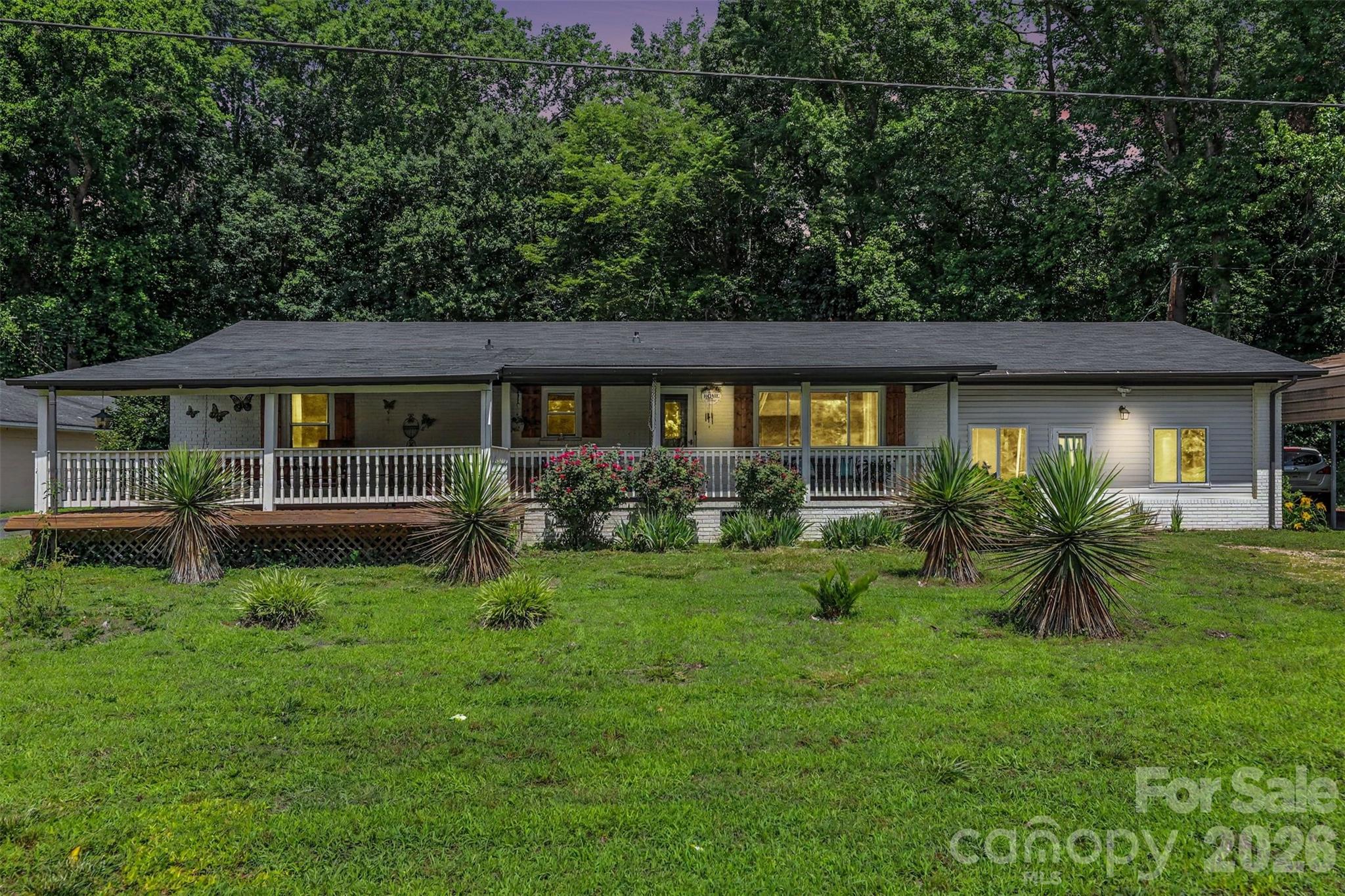 1306 Mooresville Road Kannapolis, NC 28081 - Photo 2 of 18