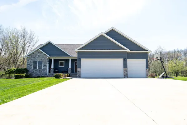 $449,000 | 2302 West 250 South, La Porte, IN 46350