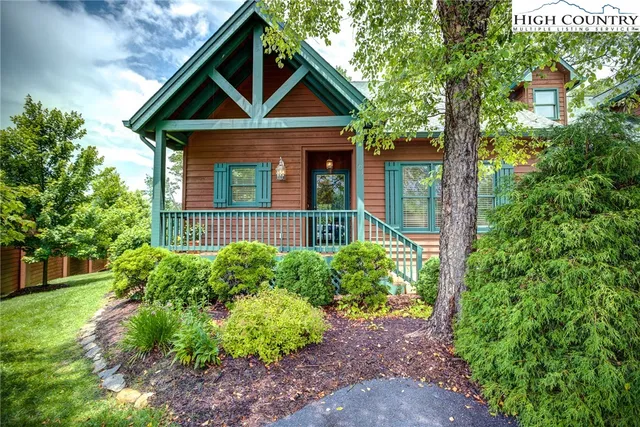 $696,000 | 101 Clary Court, Unit 101, Blowing Rock, NC 28605