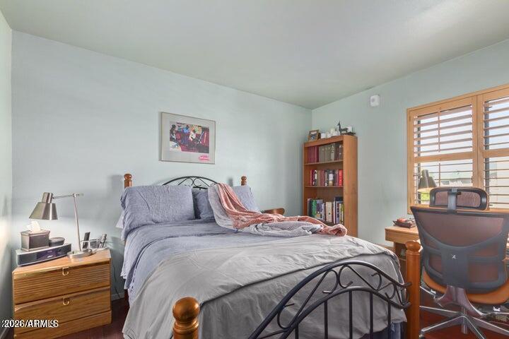 17 East Ruth Avenue, Unit 307 Phoenix, AZ 85020 - Photo 13 of 16 Bedroom 2