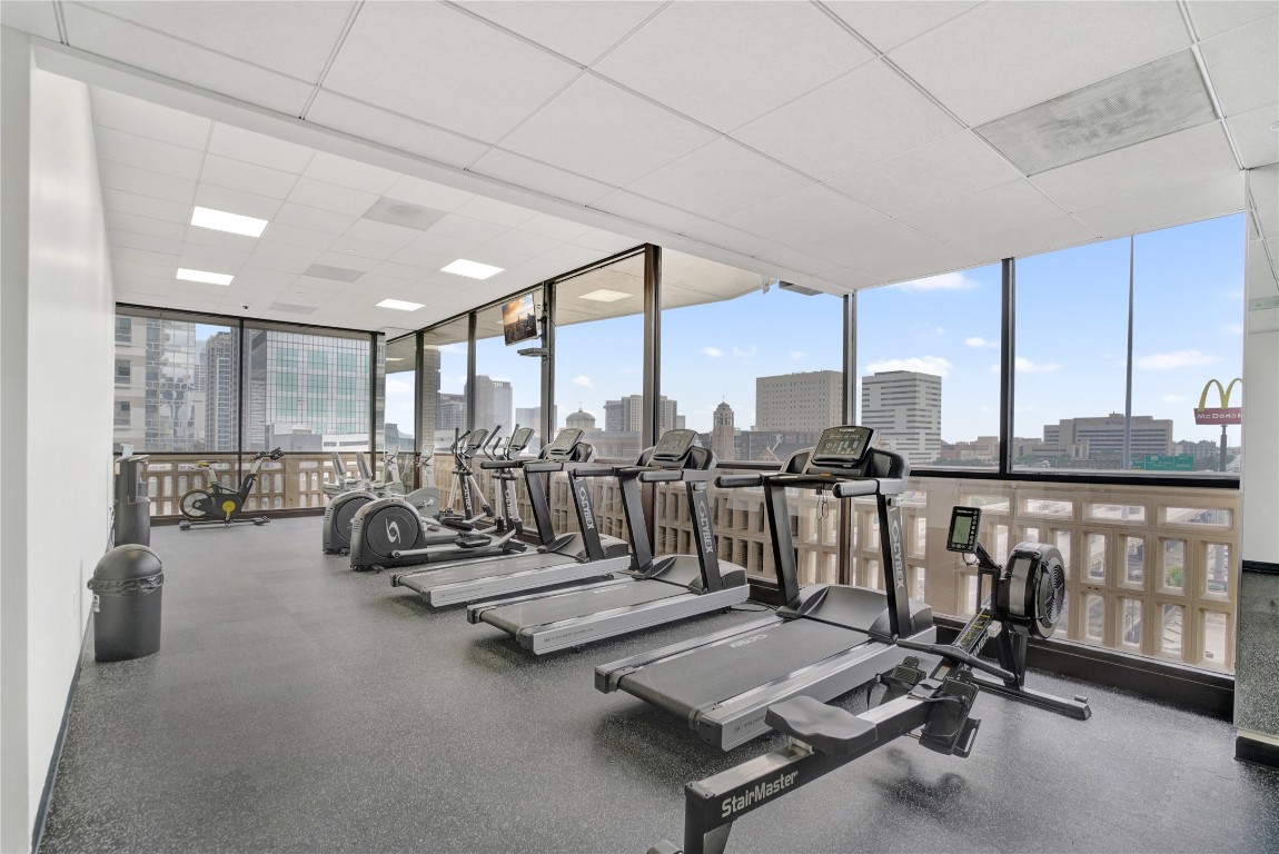 2016 Main Street, Unit 2405 Houston, TX 77002 - Photo 33 of 40 a view of a room with gym equipment
