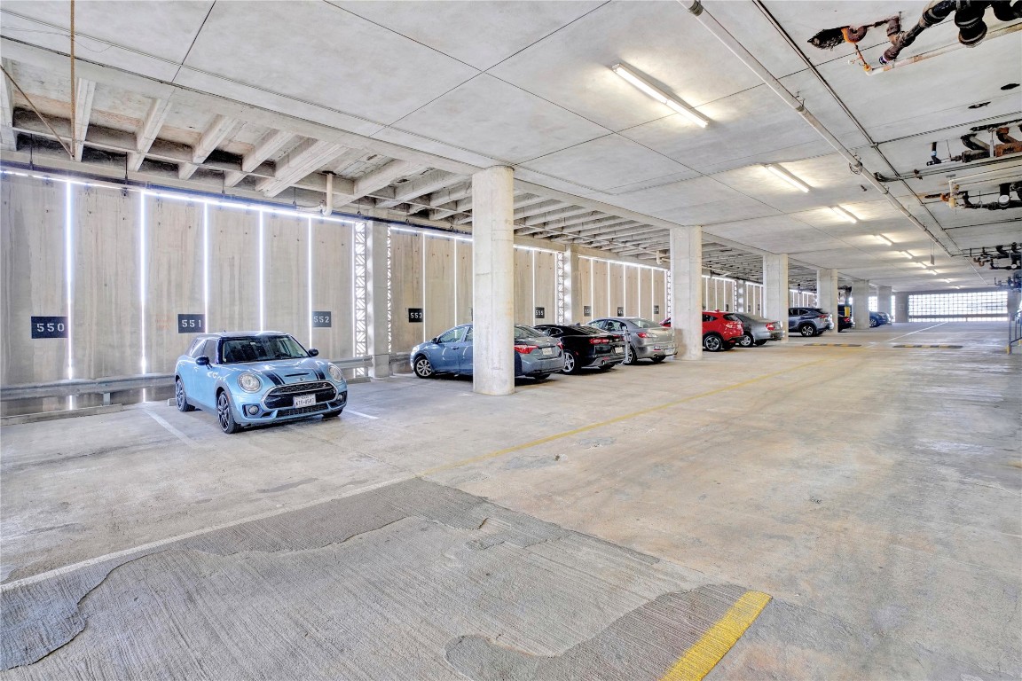 2016 Main Street, Unit 2405 Houston, TX 77002 - Photo 39 of 40 a view of the parking area