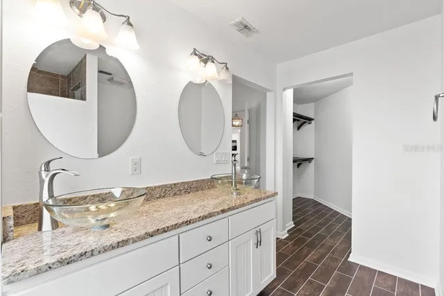 $3,695 | 1963 Cobblestone Way, Clearwater, FL 33760