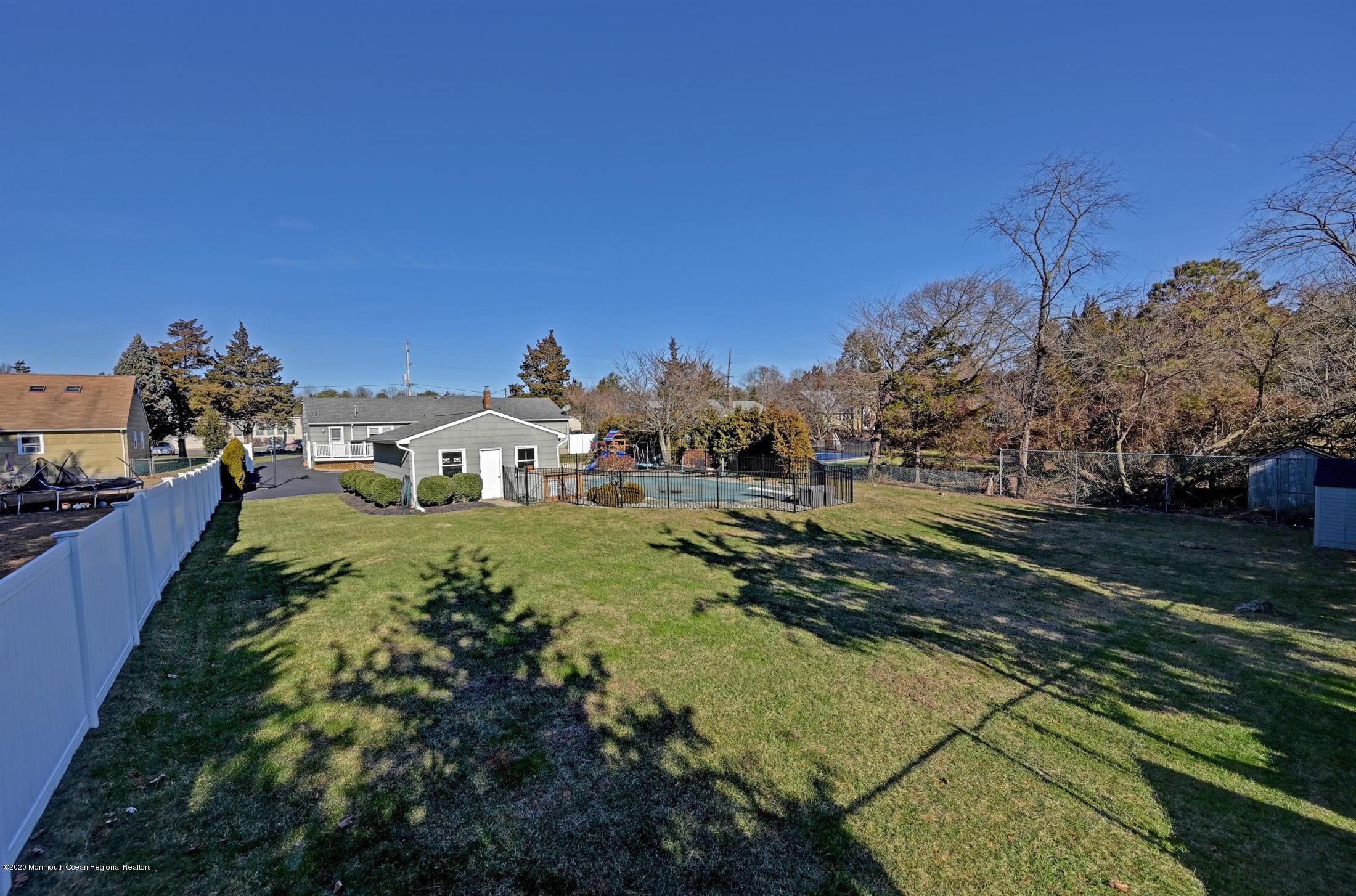 2277 Lanes Mill Road Brick, NJ 08724 - Photo 33 of 40 33-Back-Yard
