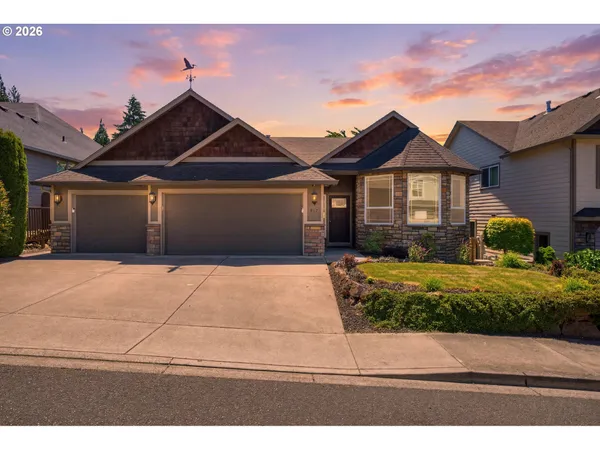 $675,000 | 917 North Heron Drive, Ridgefield, WA 98642