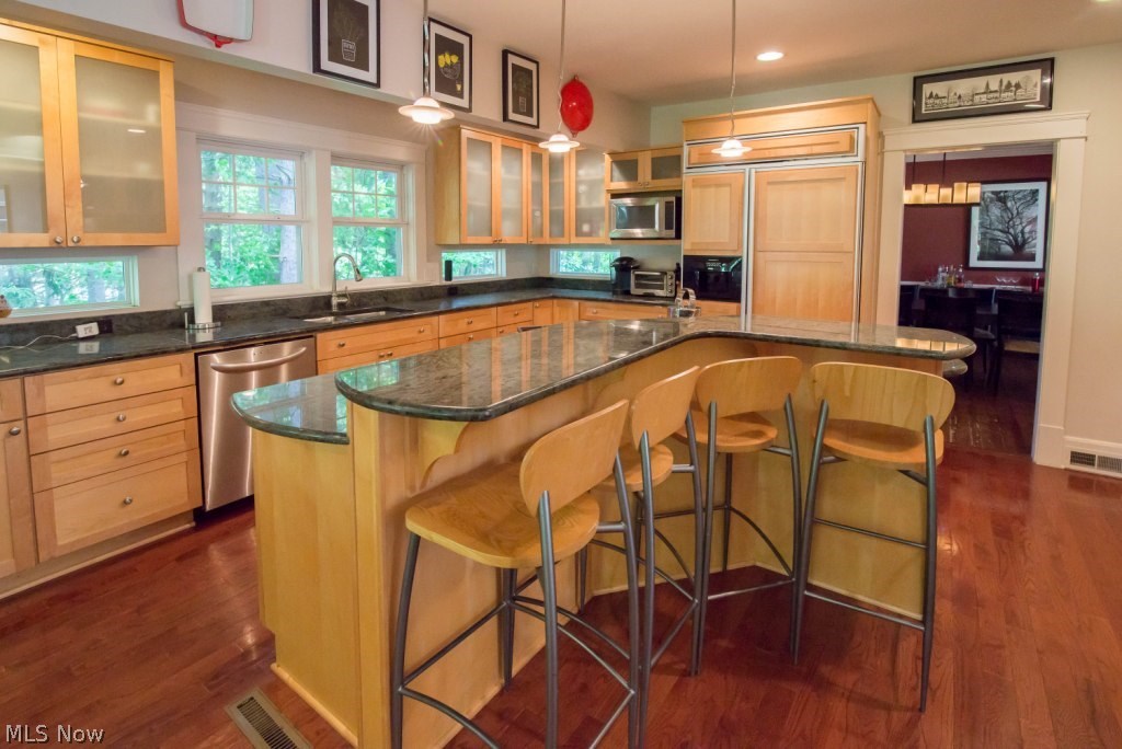 38500 Jackson Road Chagrin Falls, OH 44022 - Photo 5 of 29 Gallery Image 5