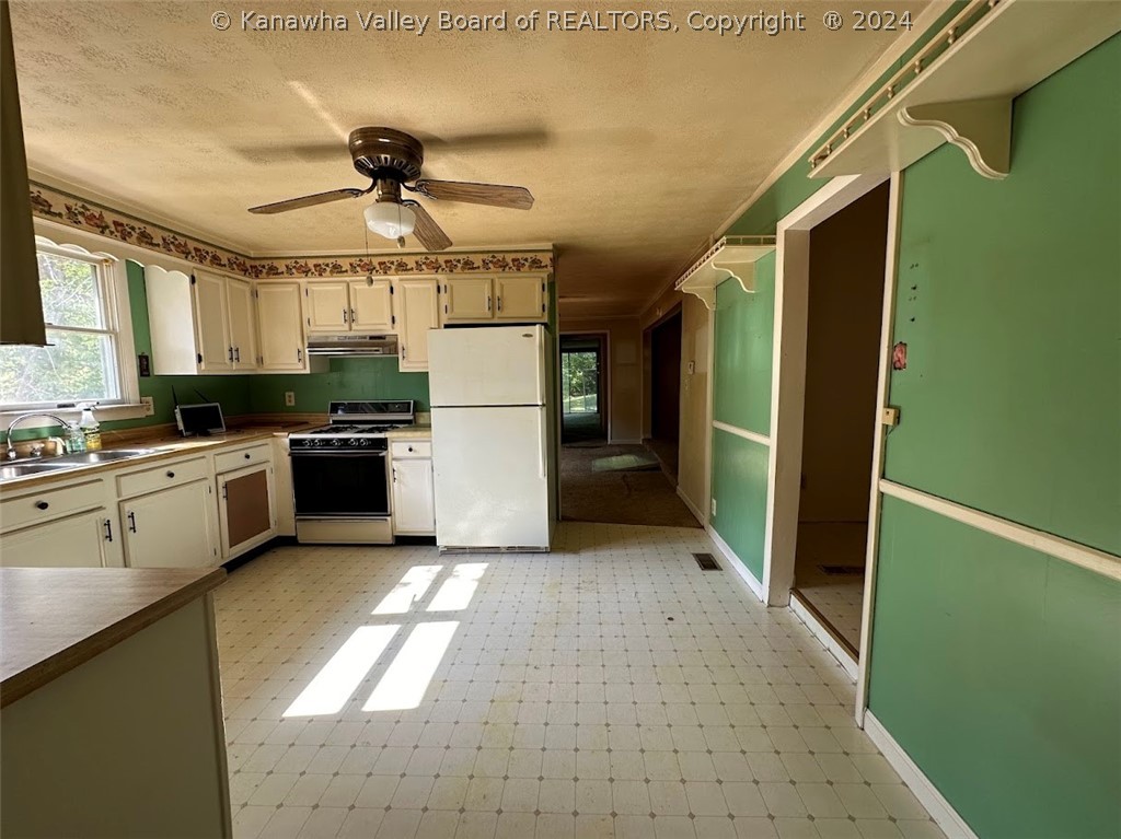 3078 Ravenswood Pike Road Ripley, WV 25271 - Photo 10 of 50 Gallery Image 10