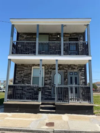 $399,900 | 17 Irving Avenue, Atlantic City, NJ 08401