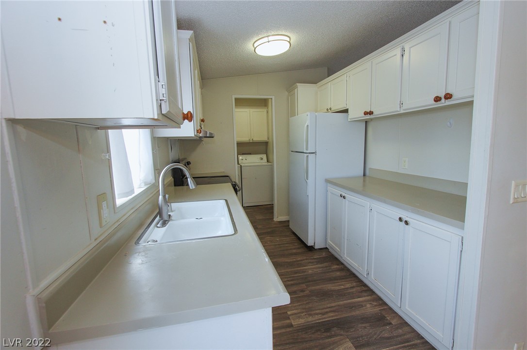 331 Gilmore Road Pahrump, NV 89060 - Photo 4 of 29 Gallery Image 4