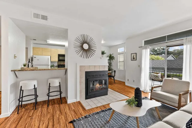 $399,000 | 8185 Mountain View Drive, Unit C, Pleasanton, CA 94588