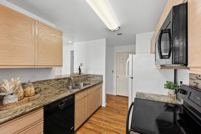 $399,000 | 8185 Mountain View Drive, Unit C, Pleasanton, CA 94588